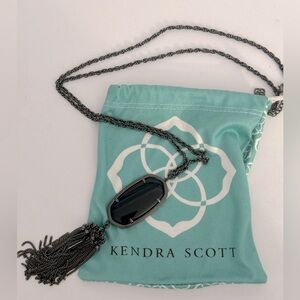 KENDRA SCOTT Rayne Black stone Gunmetal chain necklace